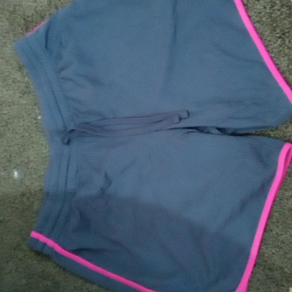 Shorts like new